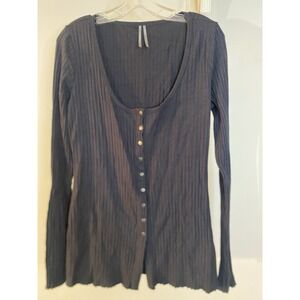 ANTHROPOLOGIE Dark Gray Ribbed Snap Front Knit Top M Scoop Neck